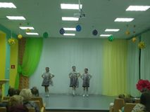 хореографическое объединение - танец "Варенька"